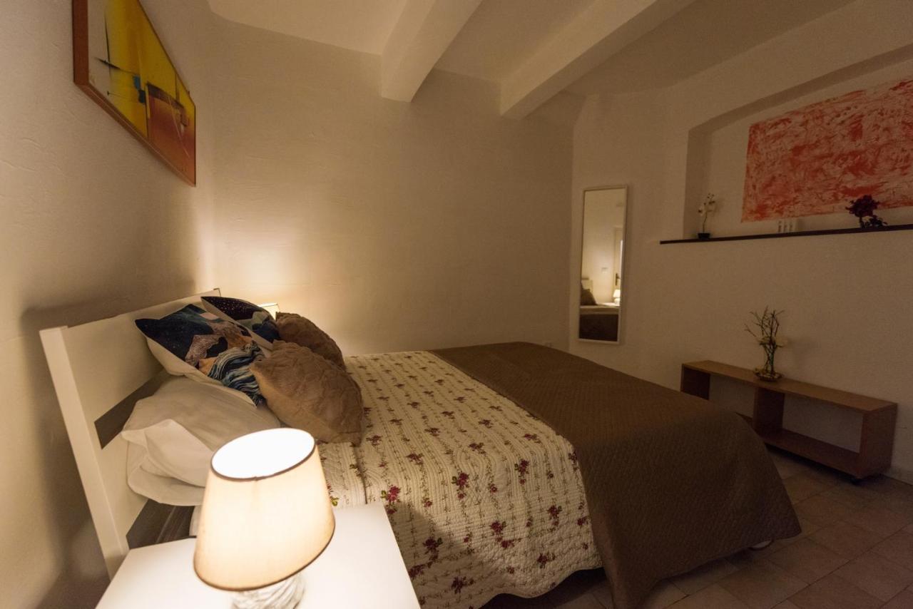 Casa Vacanze Basso Салерно Екстериор снимка